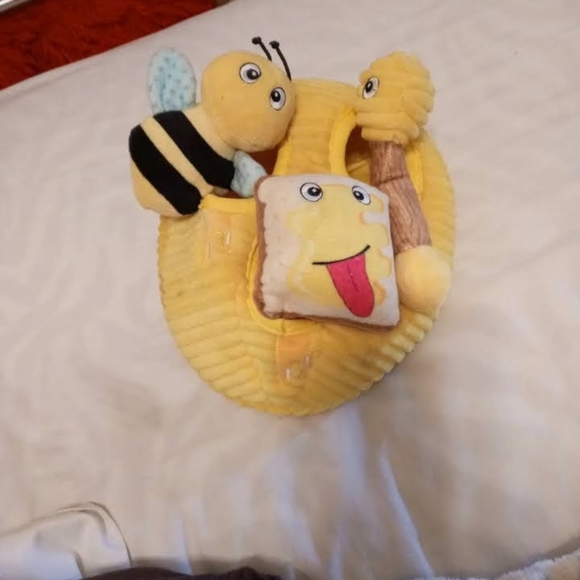 EUC Pet Treat Toy - Picture 10 of 11